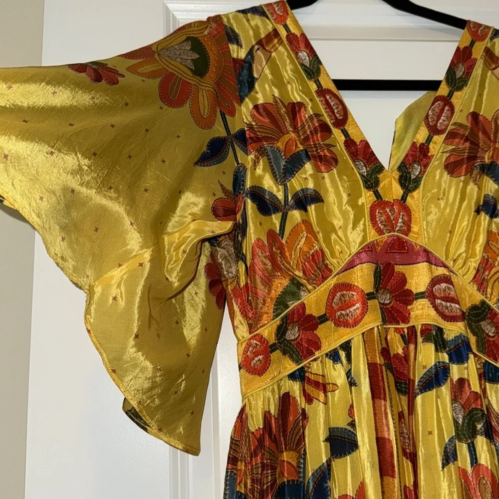 Farm Rio Yellow Midi Dress Flutter Sleeves NWT Size XS - Picture 4 of 4